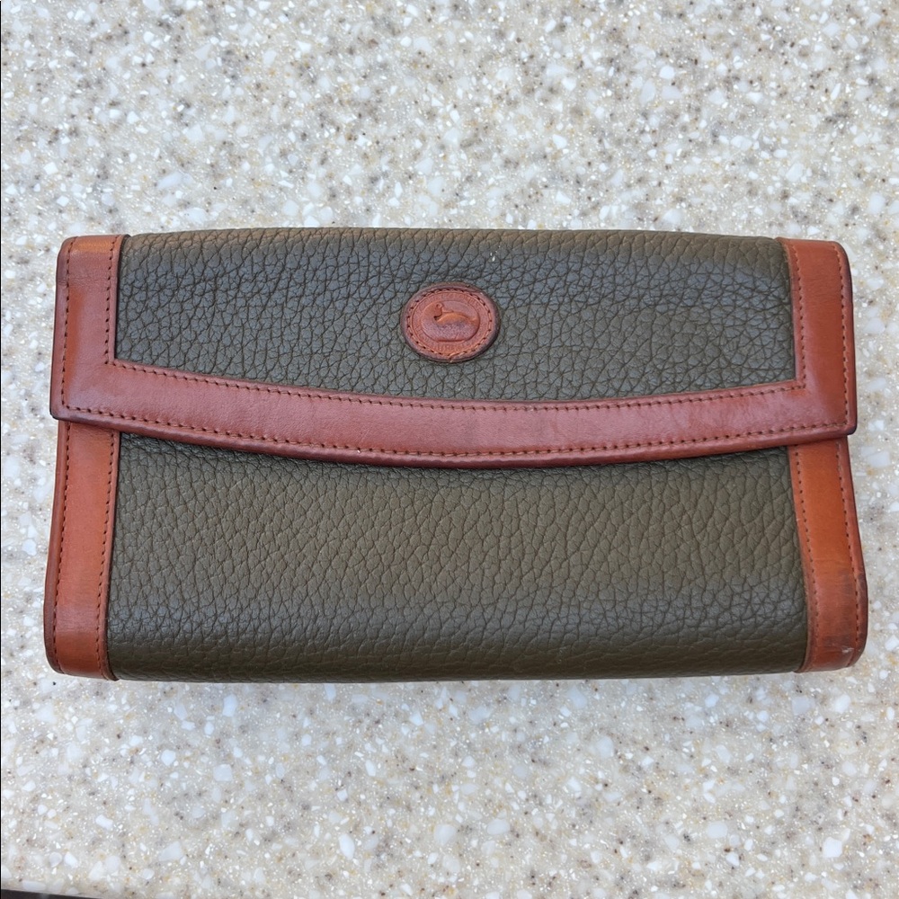Vintage Olive and Brown Leather Wallet with Coin Clutch and Snap Closure 7 x 4.5